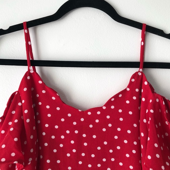 Monteau Polka Dot Scallop Top - Picture 3 of 5